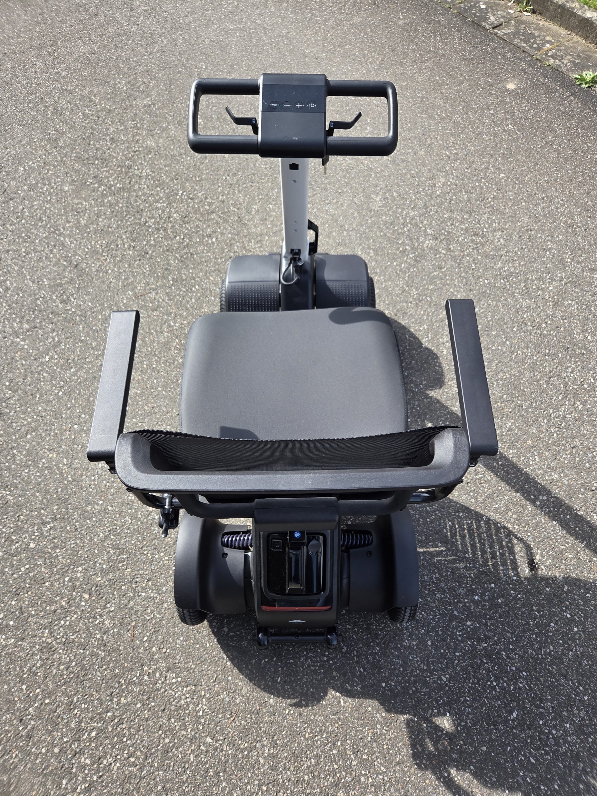 WHILL Scooter R